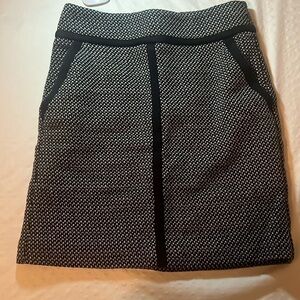 Loft size 2 tweed mini skirt
